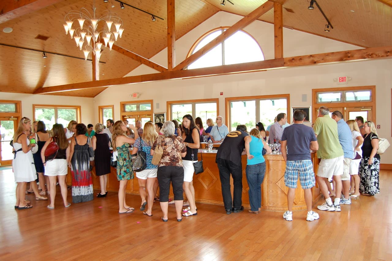 Château tasting hall at Duck Walk Southampton in Water Mill